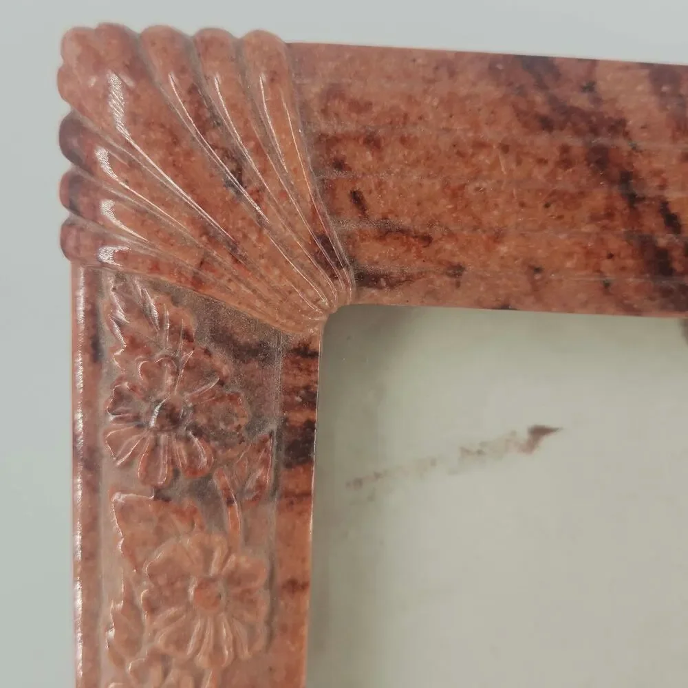 Vintage faux marble or stone raised floral fluted corner picture frame